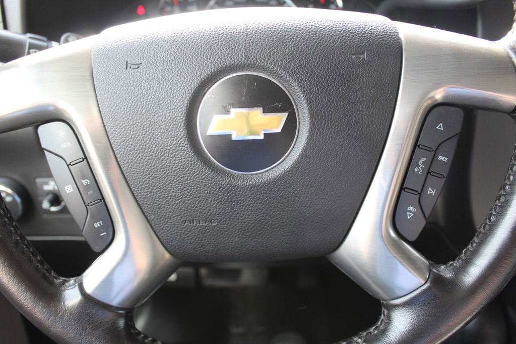 Used 2016 Chevrolet Express 4500 Extended image 15