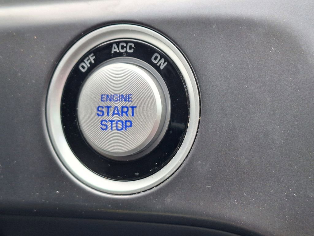 Used 2018 Hyundai Sonata Limited image 26