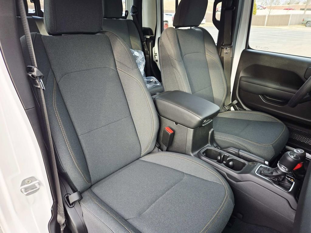 New 2026 Jeep Gladiator Sport image 18