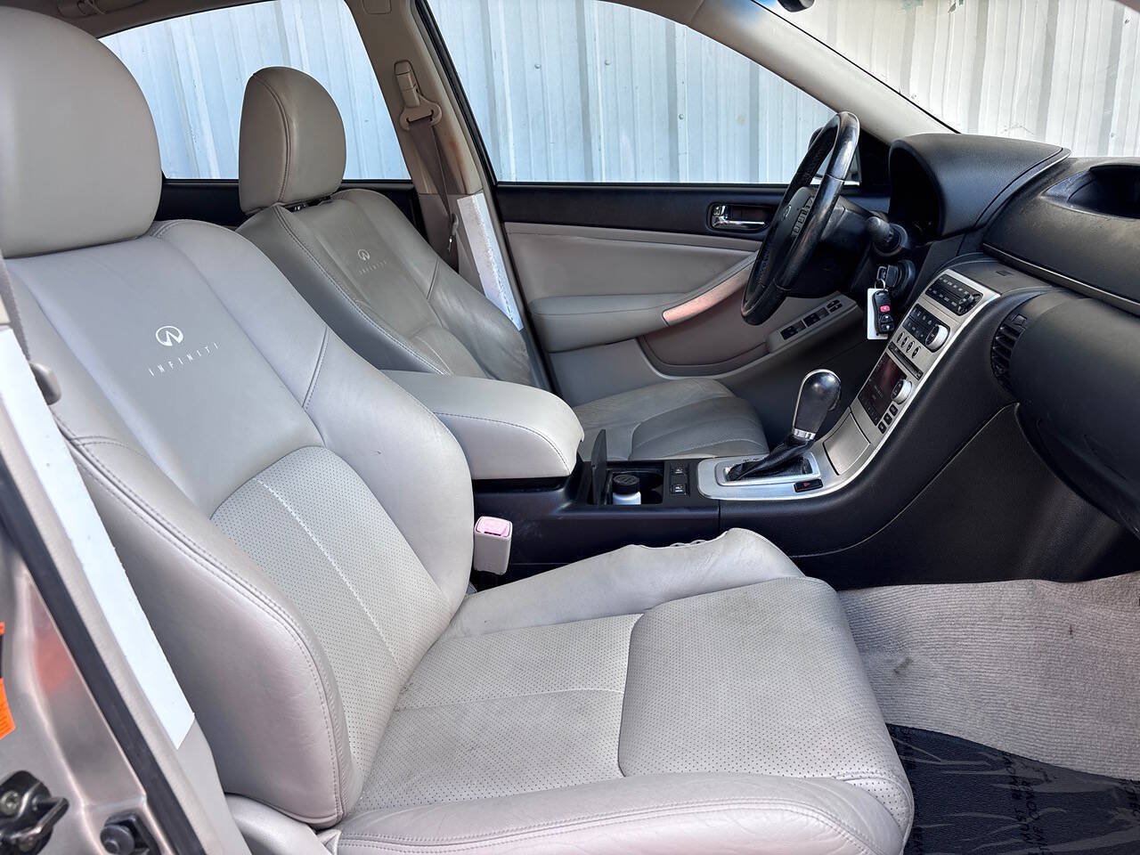 Used 2005 INFINITI G35 Sedan w/ (P02) Premium Pkg B RWD image 9