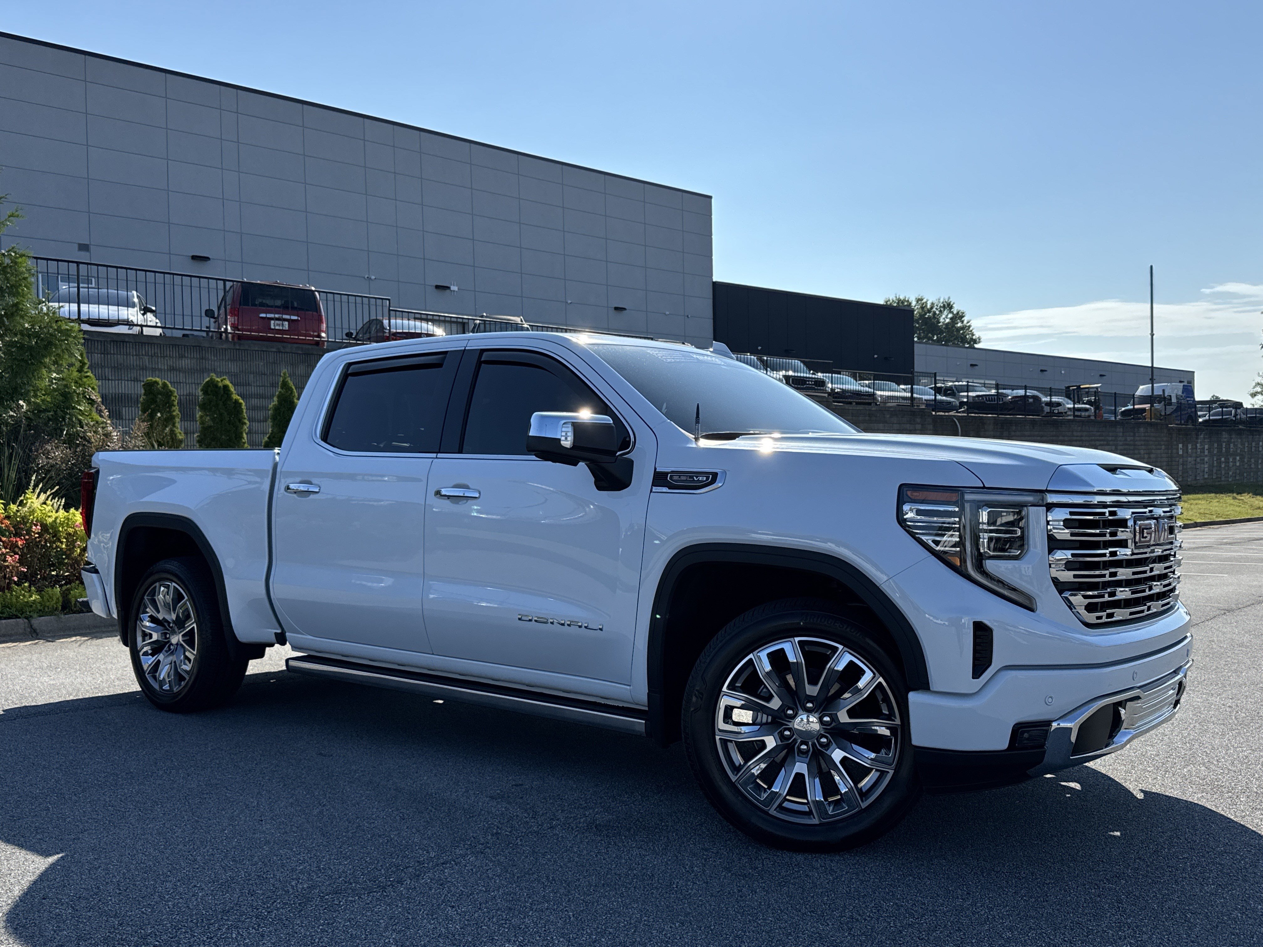 Used 2026 GMC Sierra 1500 Denali AWD/4WD image 2