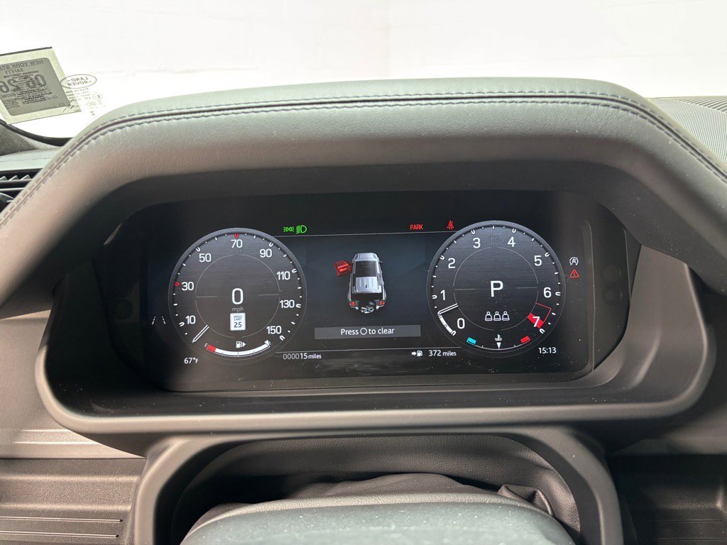 New 2025 Land Rover Defender 110 V8 image 18