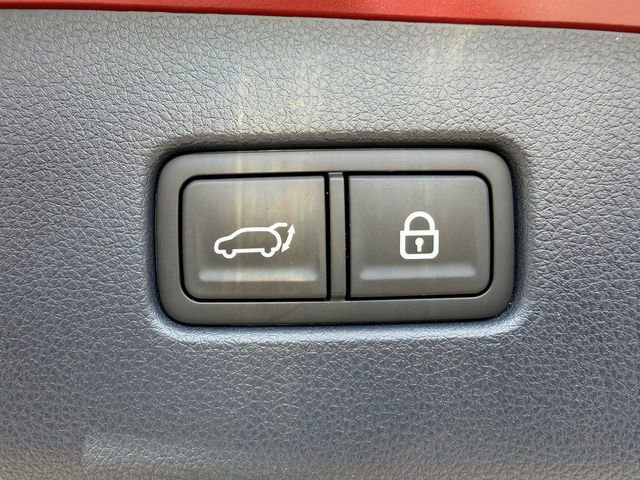 Used 2022 Genesis GV70 3.5T Sport w/ Sport Prestige Package image 37