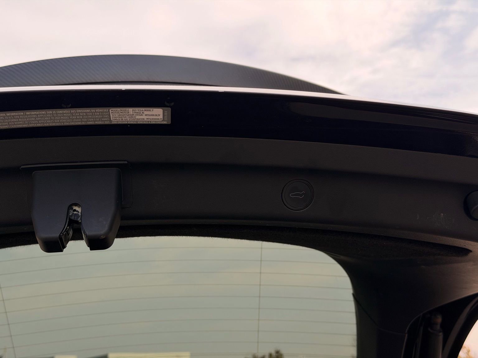 Used 2021 Tesla Model Y Performance image 41