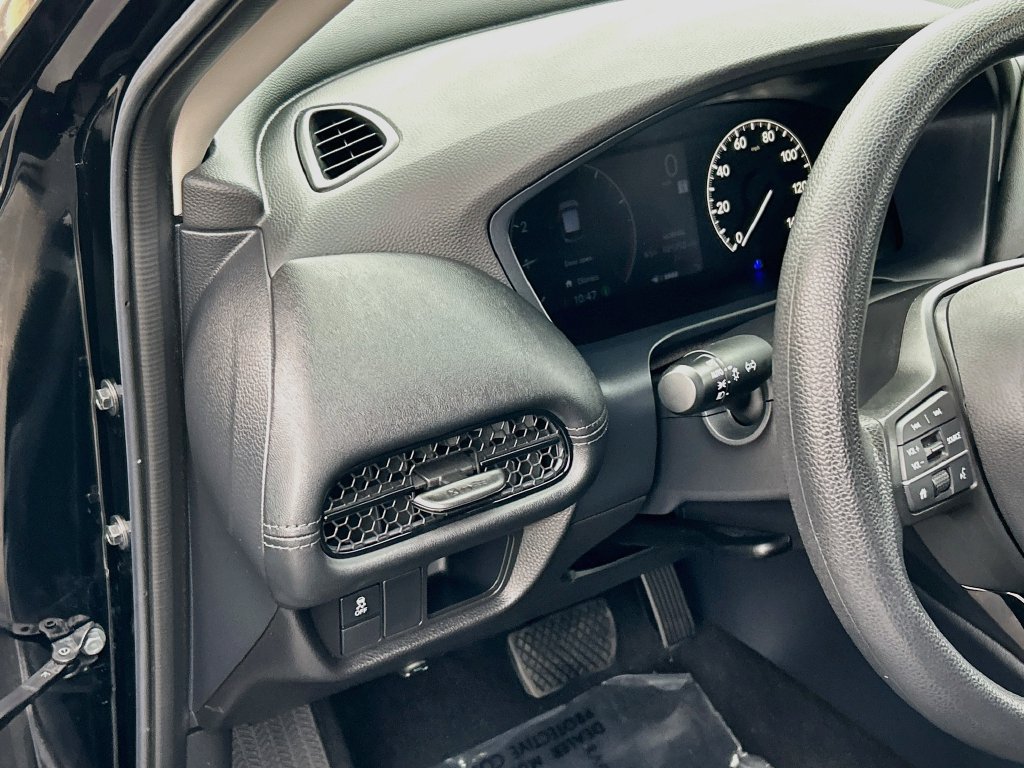 Certified 2024 Honda HR-V LX image 10