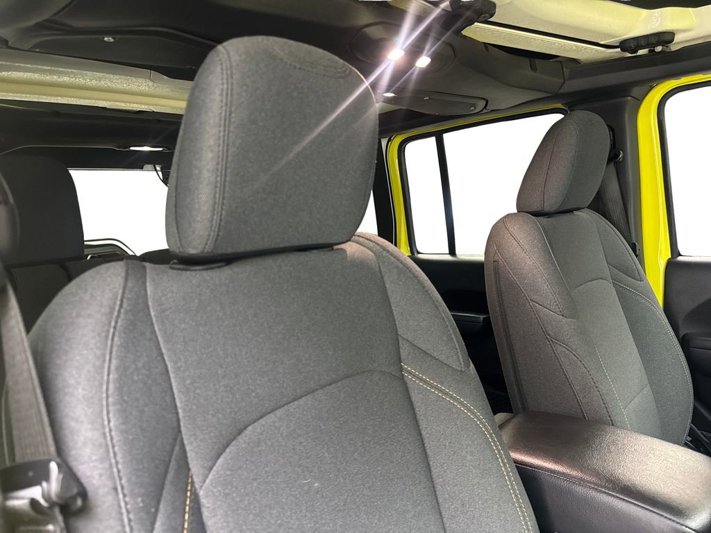 Used 2024 Jeep Wrangler Sport S AWD/4WD image 44