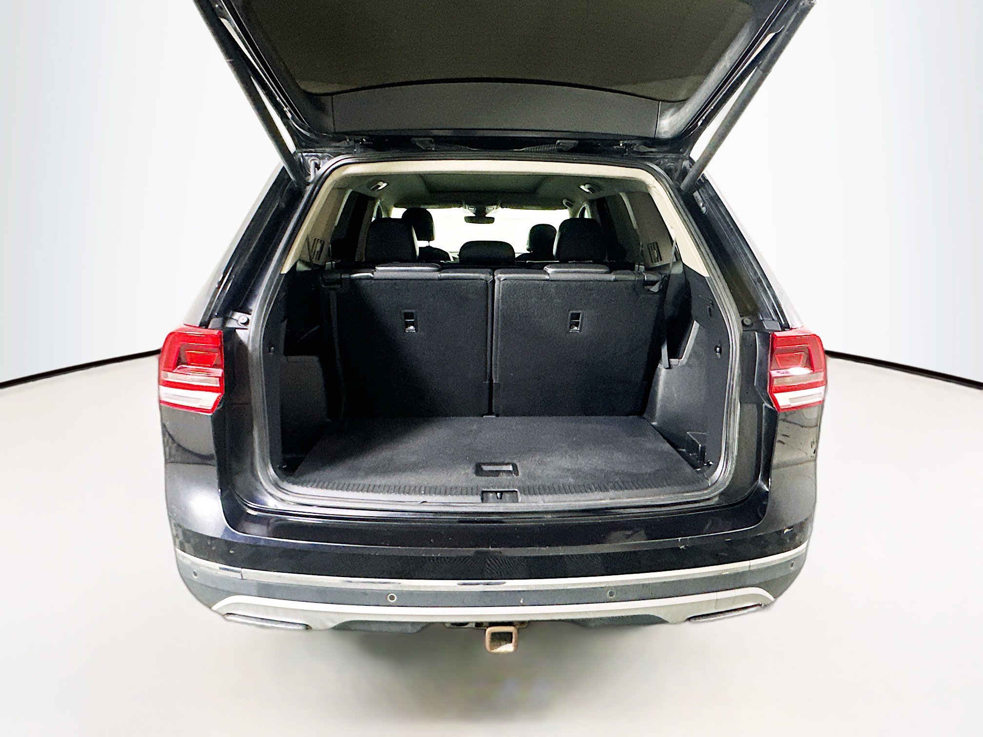 Used 2018 Volkswagen Atlas SEL image 30