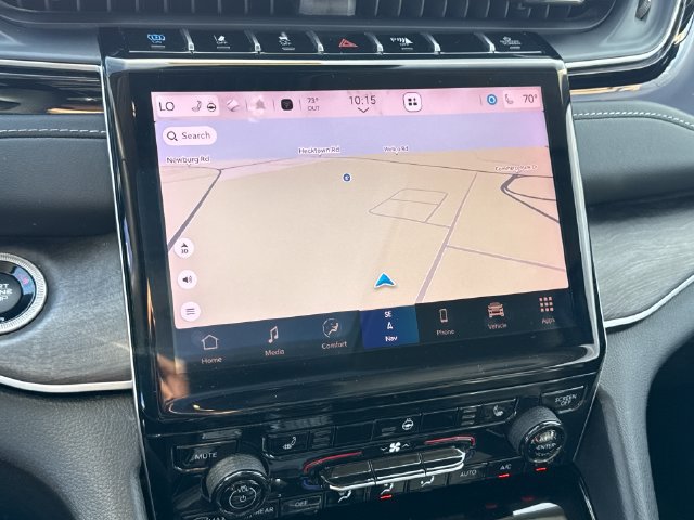 Used 2023 Jeep Grand Cherokee 4WD 4xe image 33