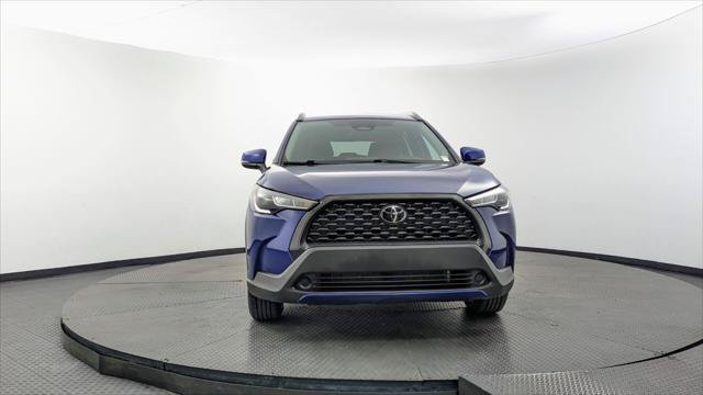 Used 2023 Toyota Corolla Cross LE FWD image 13