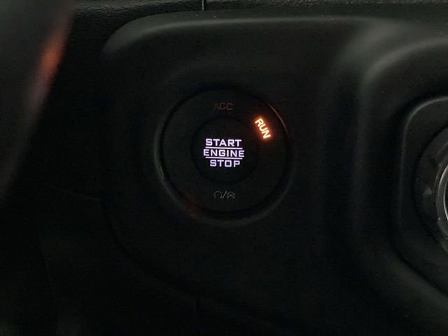 Used 2020 Jeep Wrangler Sport AWD/4WD image 21