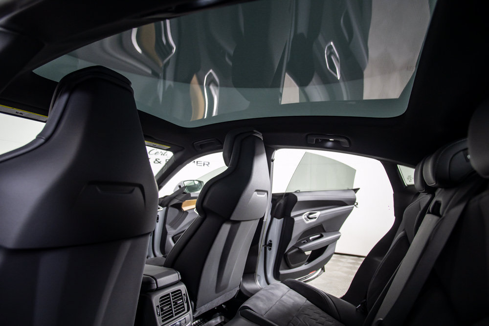 Used 2023 Audi e-tron GT Premium Plus AWD/4WD image 22
