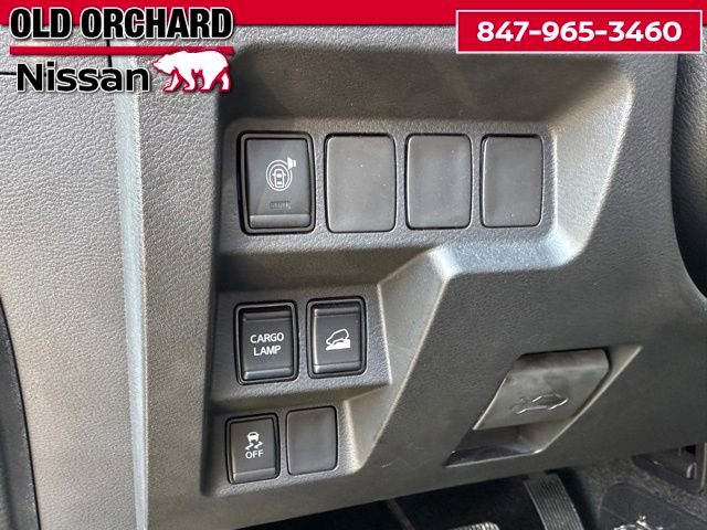 Used 2023 Nissan Frontier SV w/ Midnight Edition Package image 15