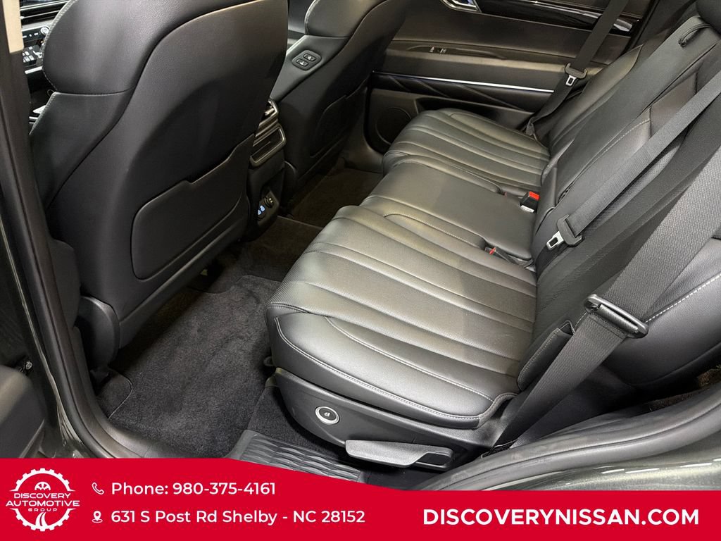 Used 2025 Genesis GV80 2.5T Standard AWD/4WD image 33