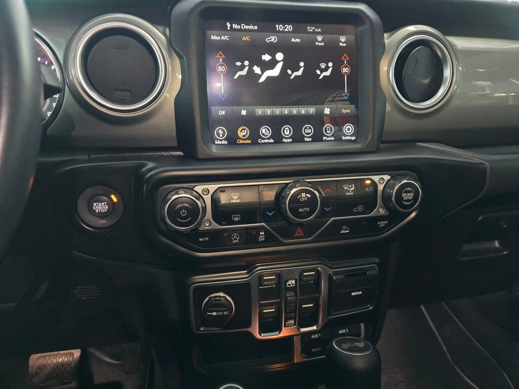 Used 2022 Jeep Wrangler Unlimited Sahara image 27