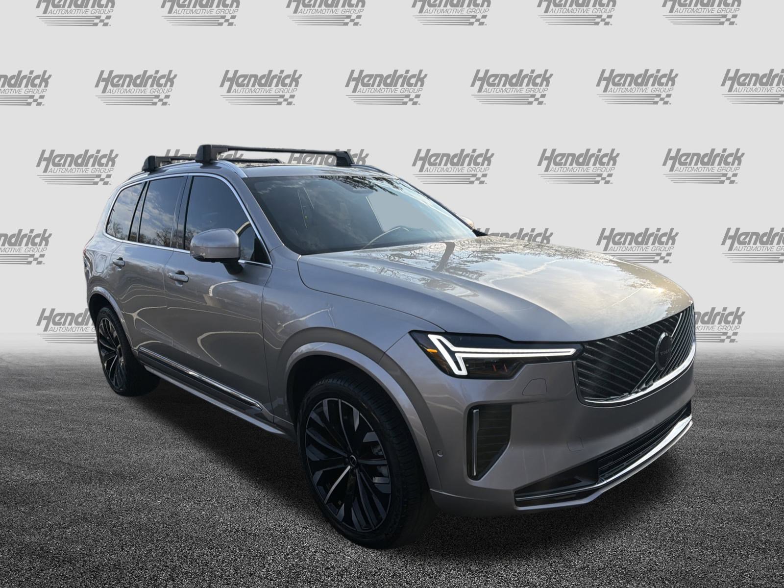 Used 2026 Volvo XC90 T8 Plus w/ Protection Package Premier image 2