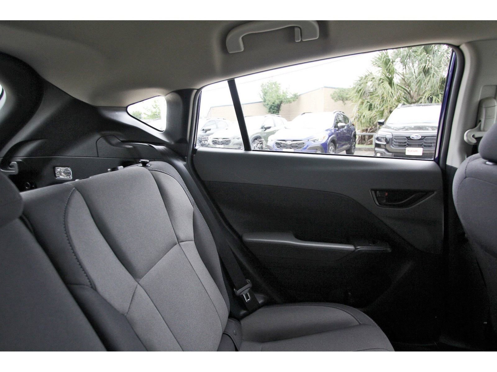 Used 2024 Subaru Crosstrek 2.0i AWD/4WD image 12