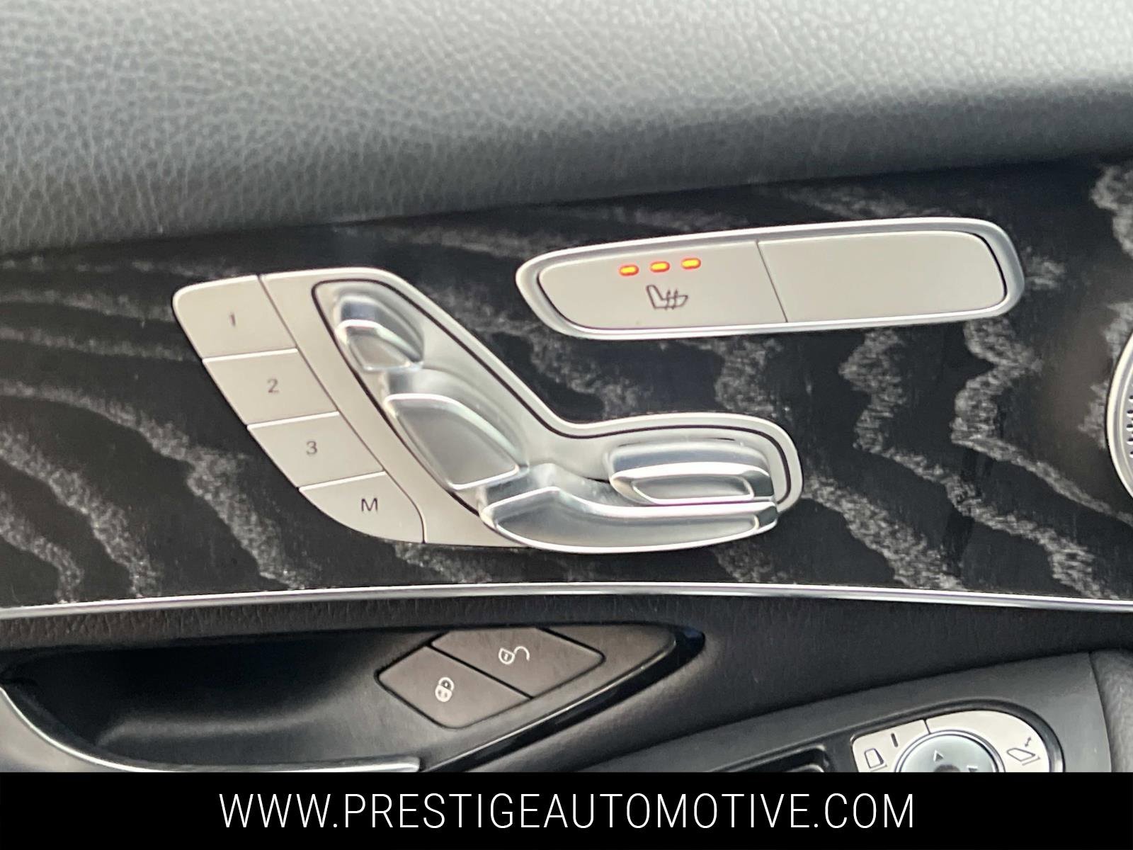 Used 2018 Mercedes-Benz GLC 300 4MATIC image 20