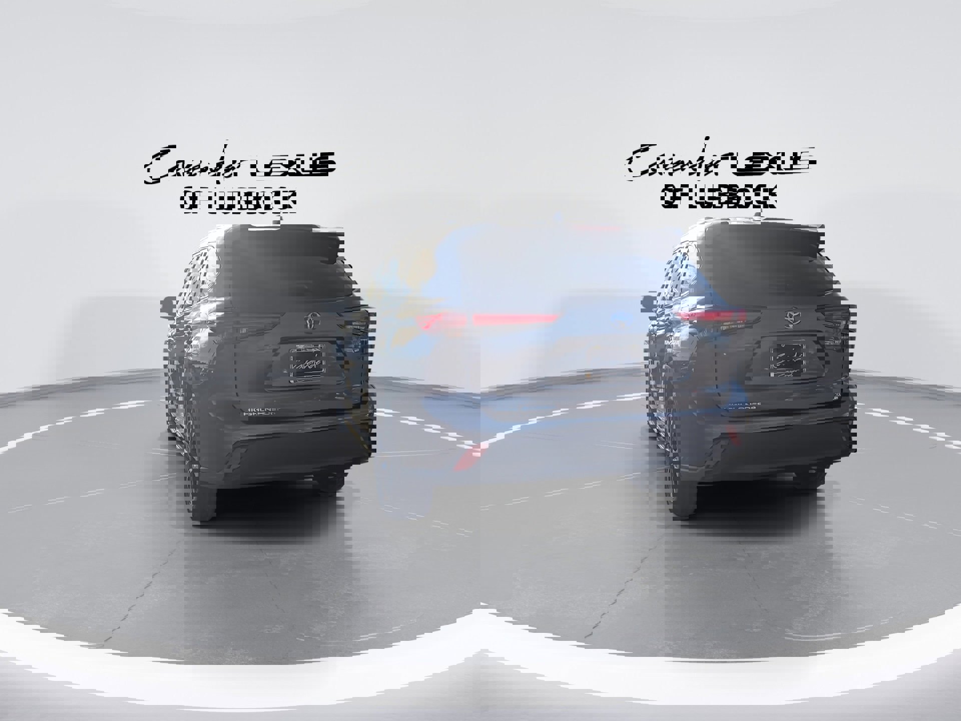 Used 2020 Toyota Highlander XLE image 7