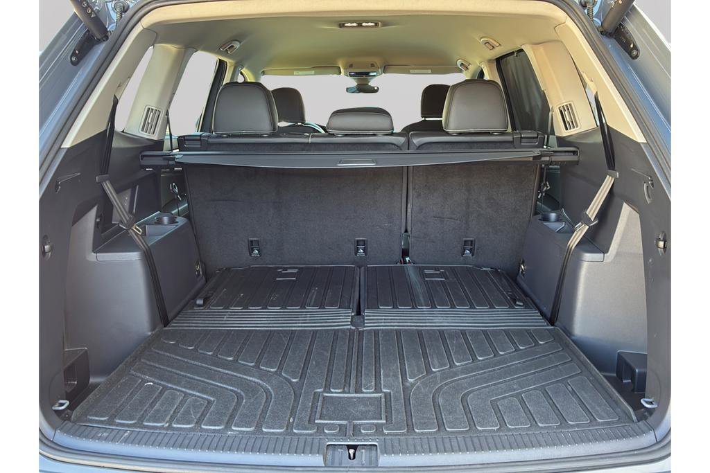 Used 2025 Volkswagen Atlas SE FWD image 10