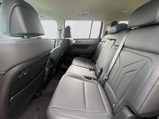 New 2026 Hyundai Santa Fe SEL FWD image 16