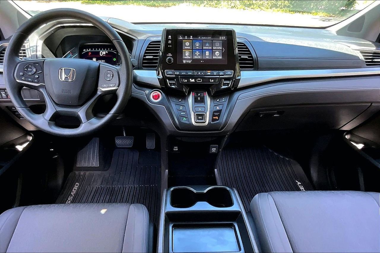 Used 2024 Honda Odyssey EX image 7