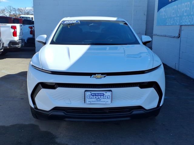 Used 2026 Chevrolet Equinox EV LT image 2