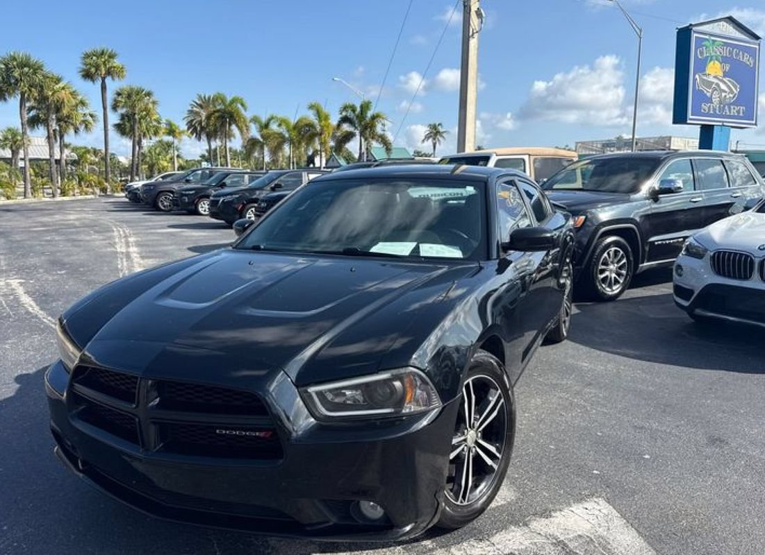 Used 2014 Dodge Charger SXT Plus