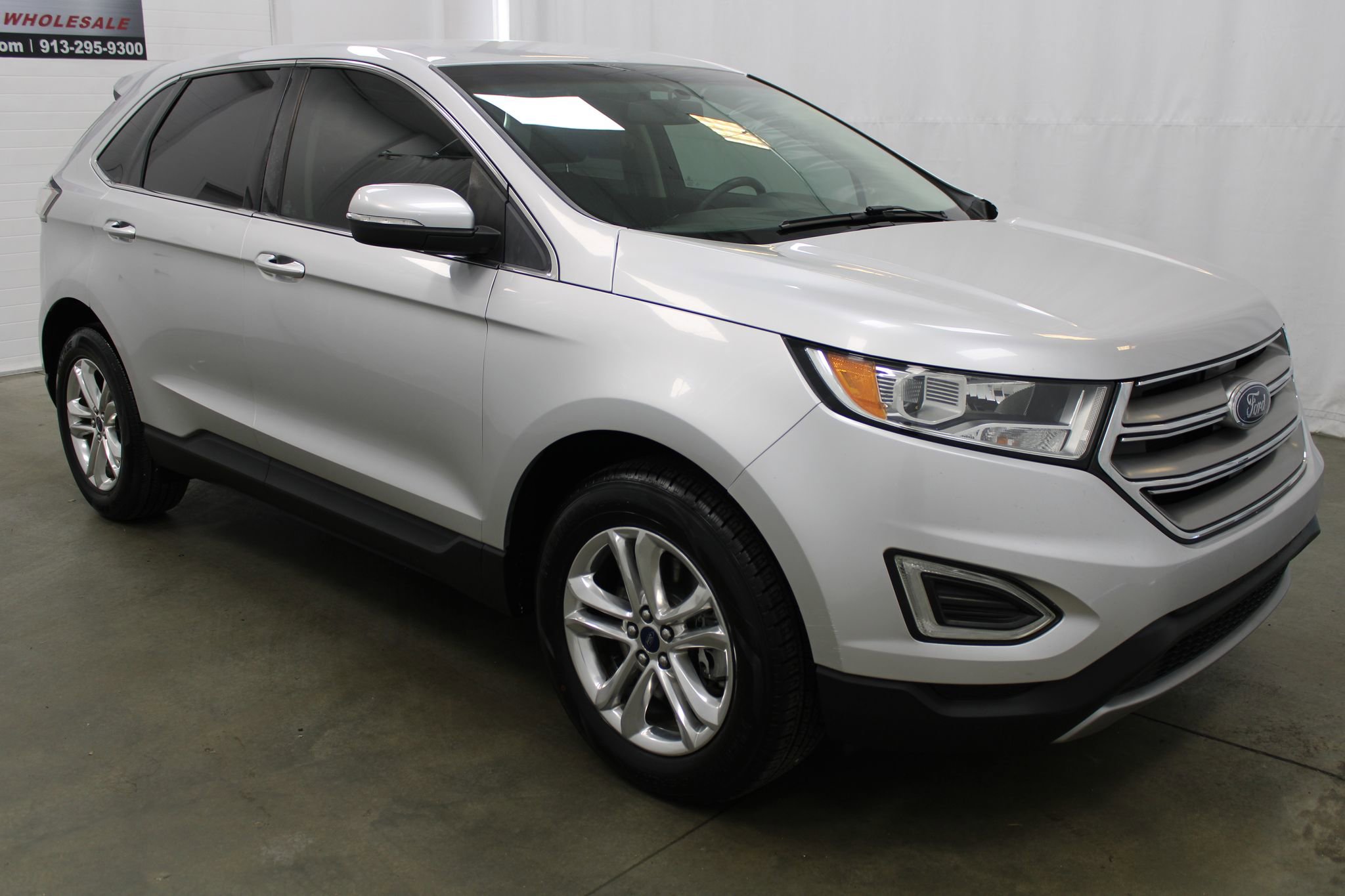 Used 2015 Ford Edge SEL w/ Equipment Group 201A AWD/4WD image 4