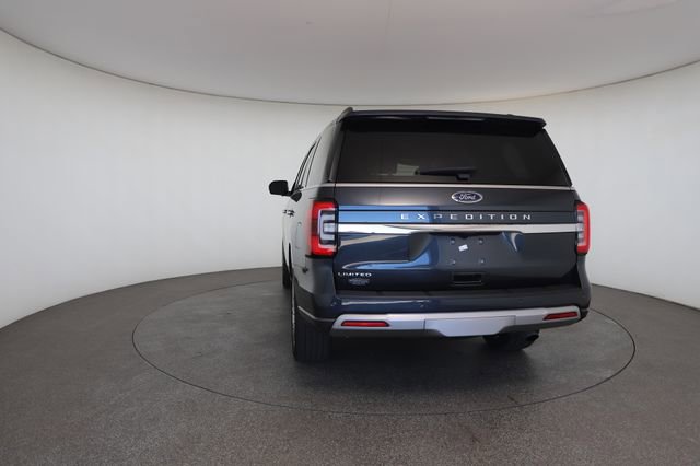 Used 2024 Ford Expedition Limited AWD/4WD image 14
