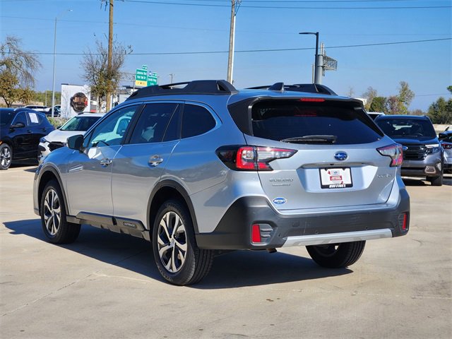 Certified 2022 Subaru Outback Limited image 5