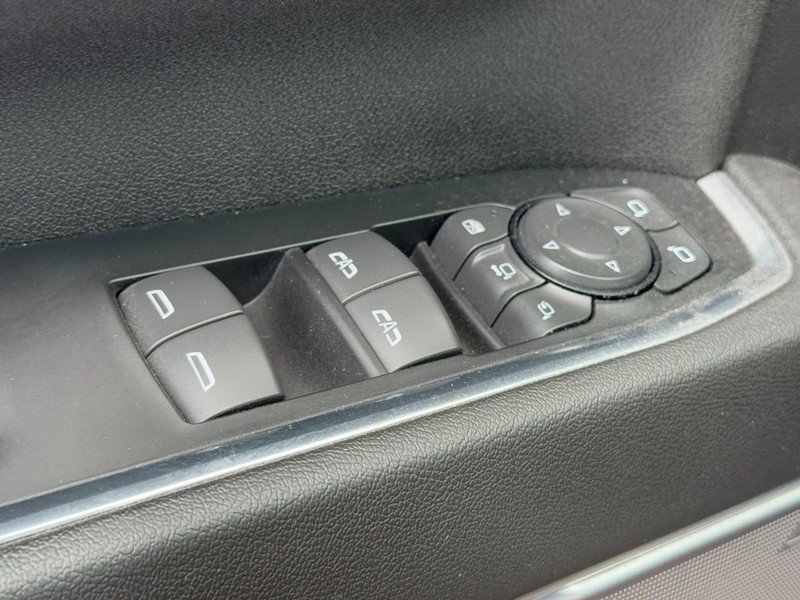 Used 2024 Chevrolet Silverado 3500 High Country w/ High Country Premium Package image 24