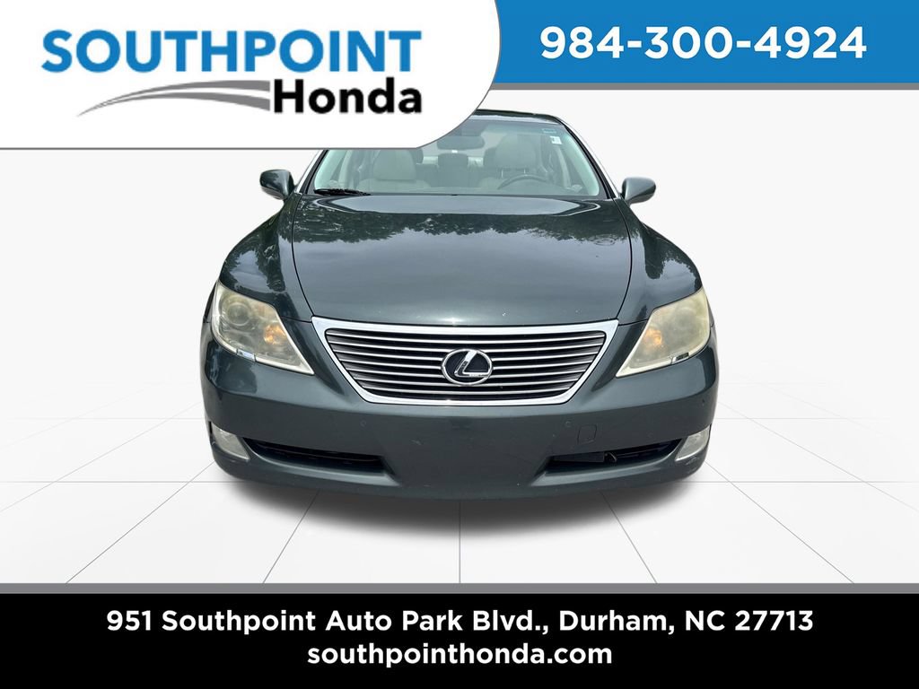 Used 2007 Lexus LS 460 RWD image 2