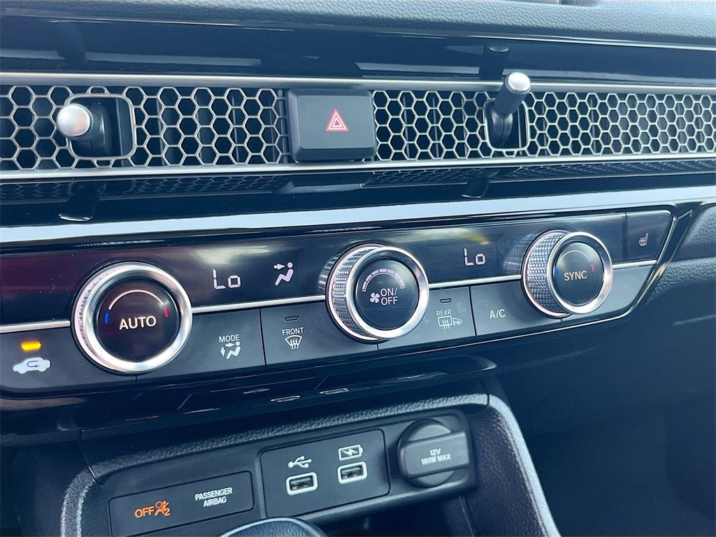 Used 2023 Honda Civic Touring image 16