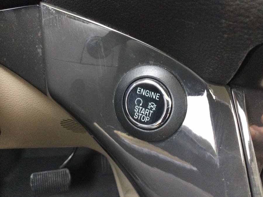 Used 2016 Ford Escape Titanium image 16