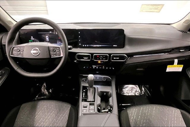New 2026 Nissan Sentra SV w/ SV Convenience Package FWD image 6