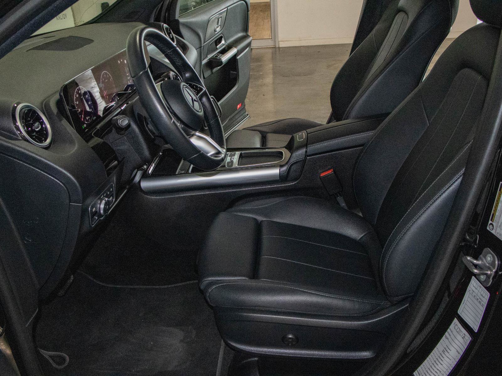 Used 2025 Mercedes-Benz GLA 250 image 7