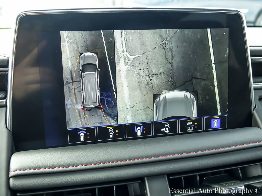 Used 2024 Chevrolet Suburban RST w/ Luxury Package image 28