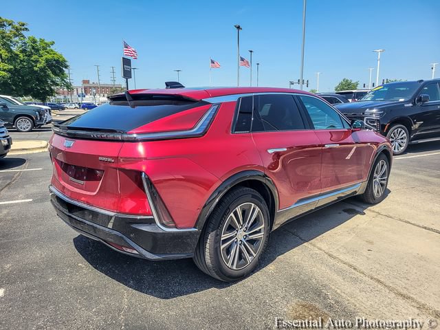 Used 2024 Cadillac Lyriq Luxury AWD/4WD image 12