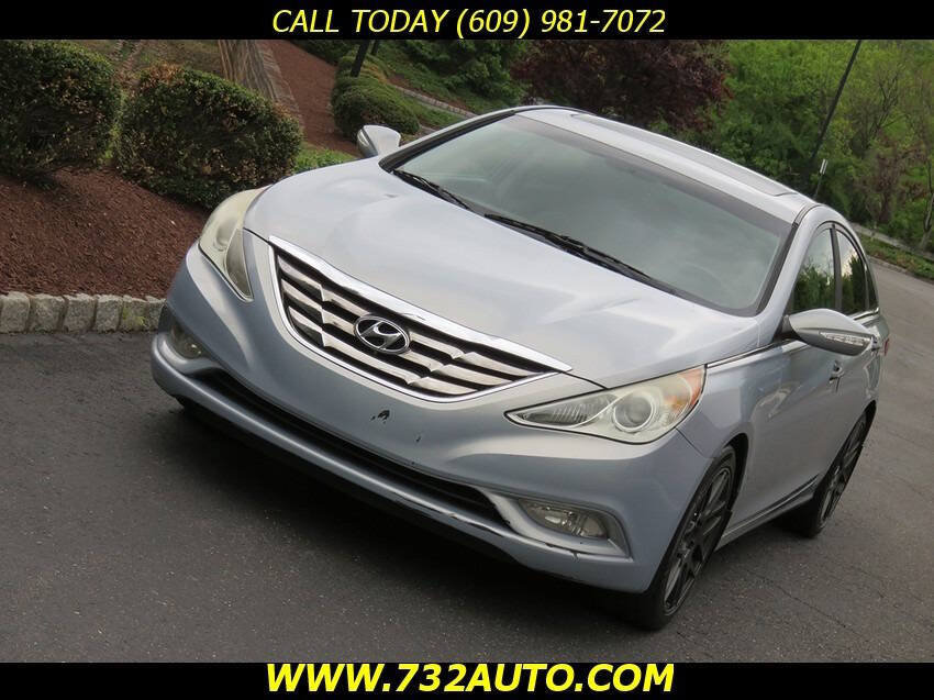 Used 2011 Hyundai Sonata Limited w/ Navigation Pkg 5 FWD image 14