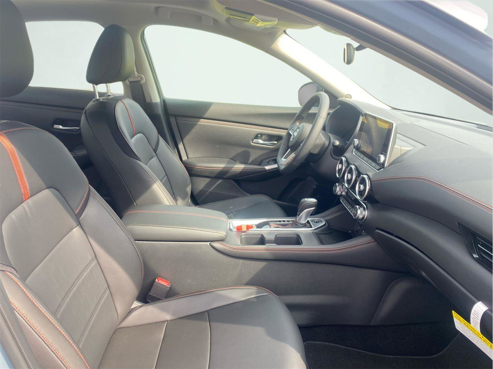 New 2025 Nissan Sentra SR w/ SR Premium Package image 15
