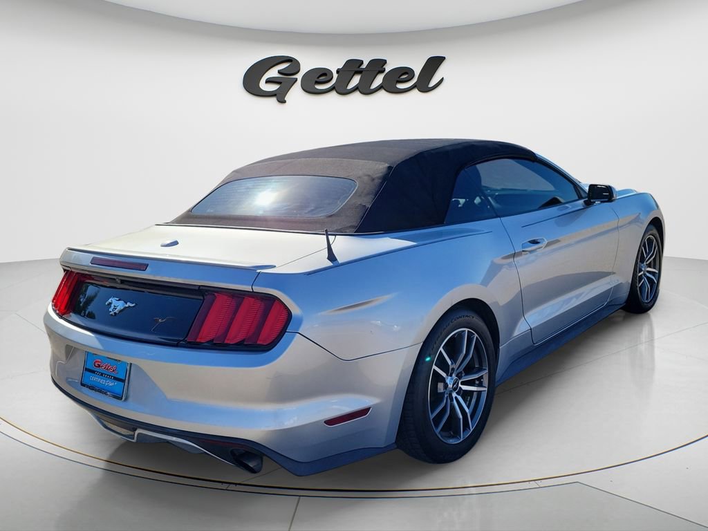 Used 2017 Ford Mustang Premium image 12