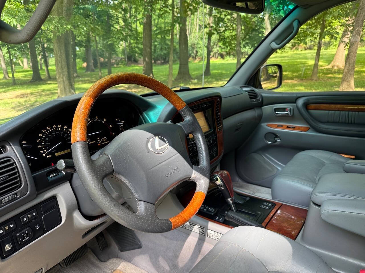 Used 2002 Lexus LX 470 4WD image 35
