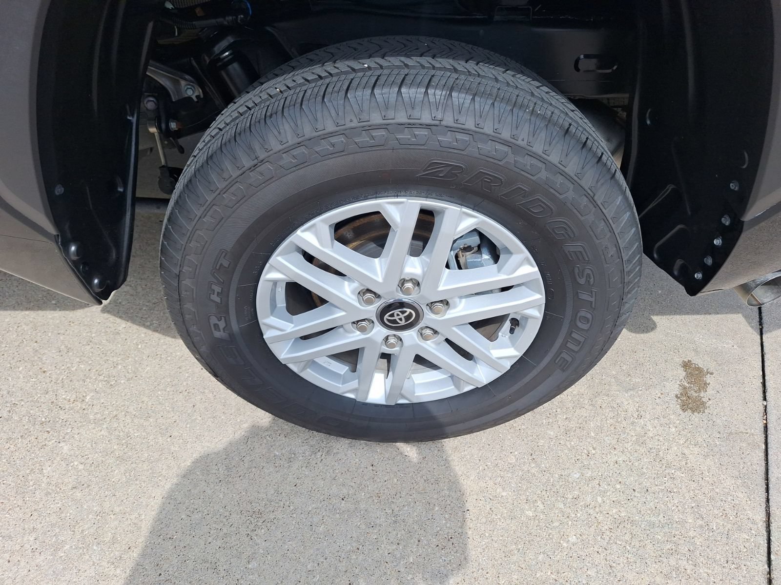 Used 2026 Toyota Tundra SR5 AWD/4WD image 11