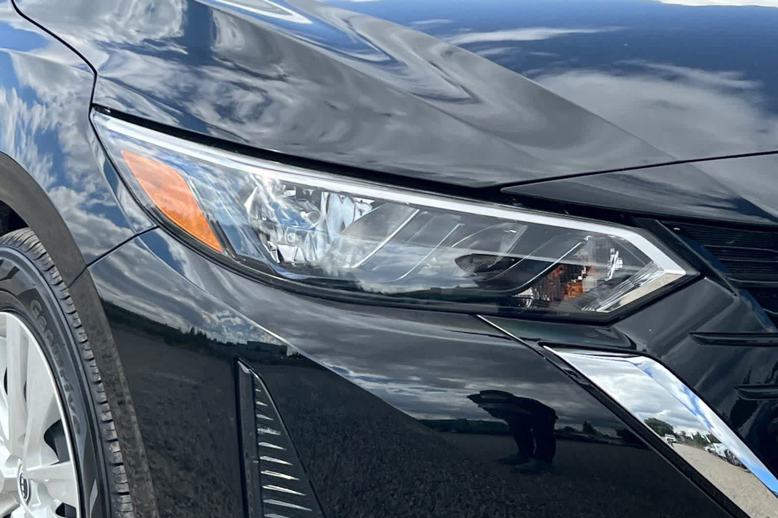 Certified 2024 Nissan Sentra S FWD image 32