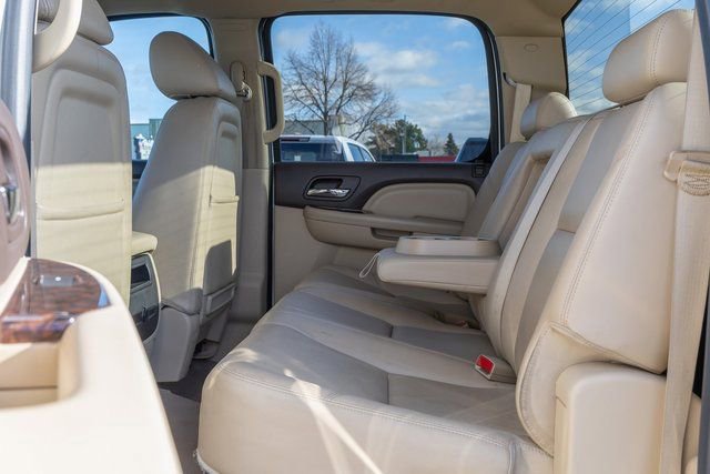 Used 2013 GMC Sierra 3500 Denali image 8