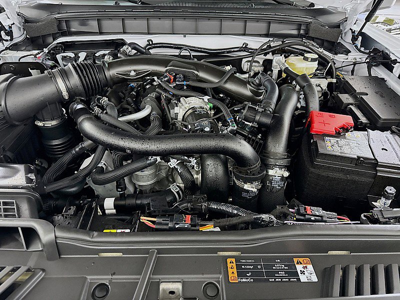 New 2025 Ford Bronco Raptor image 30