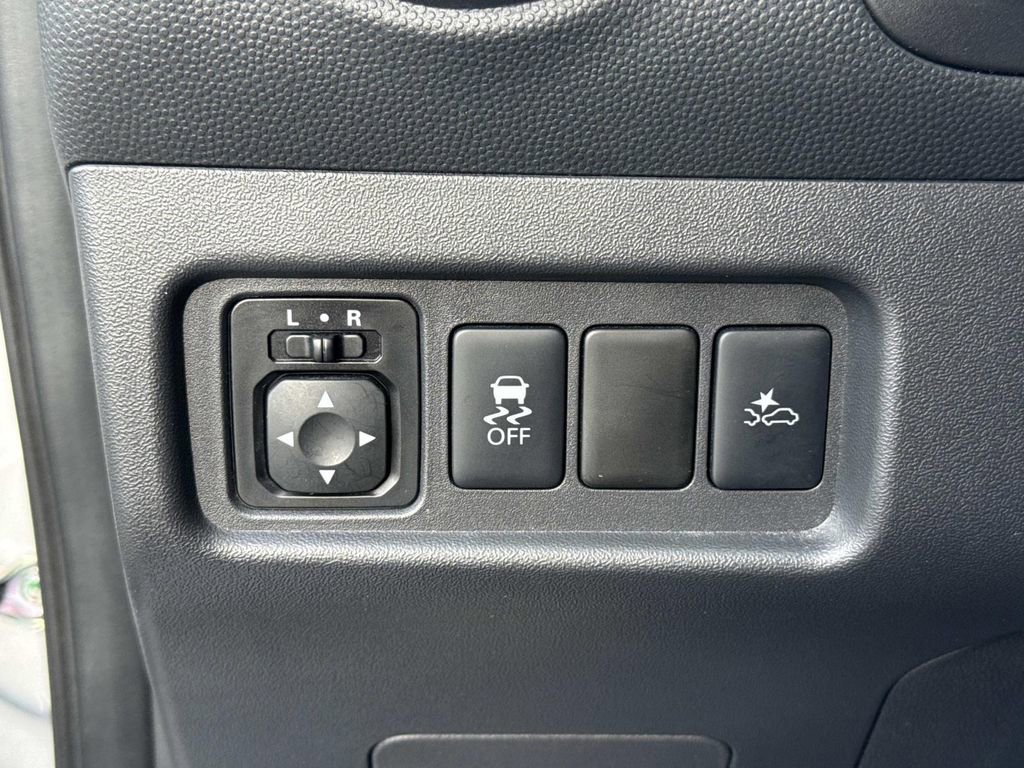 Used 2024 Mitsubishi Mirage LE image 38