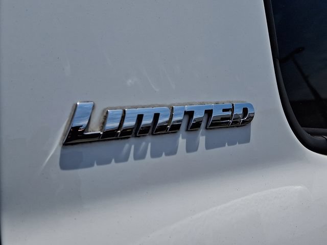 Used 2015 Toyota Tundra Limited AWD/4WD image 10