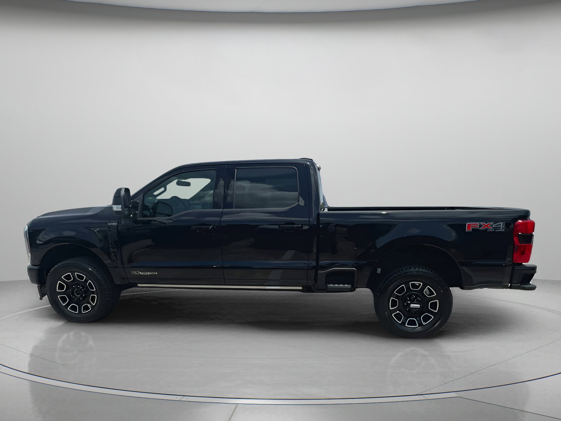 New 2025 Ford F250 Platinum image 19