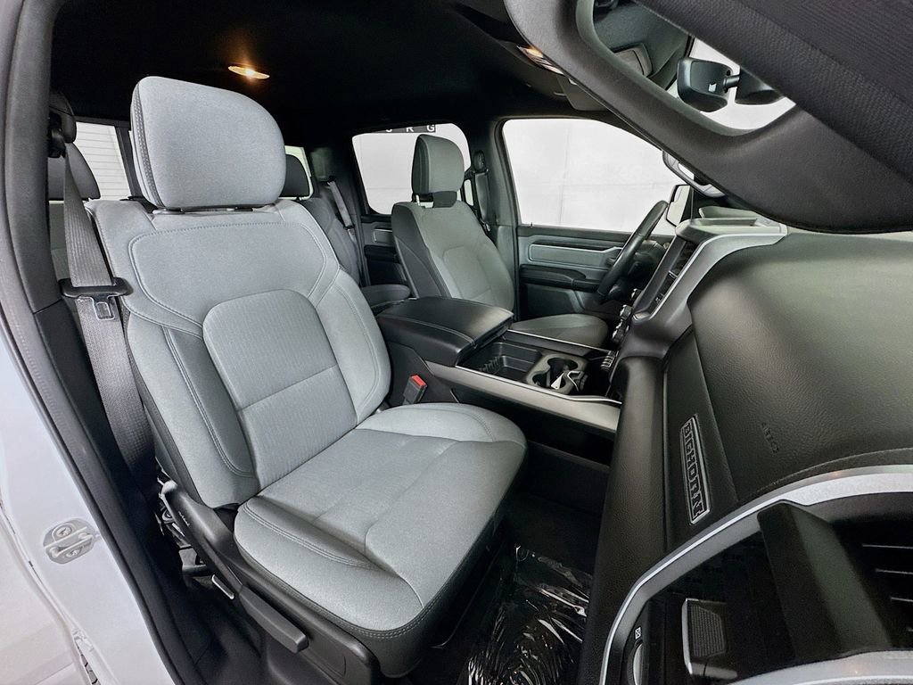 Used 2021 RAM 1500 Big Horn image 27